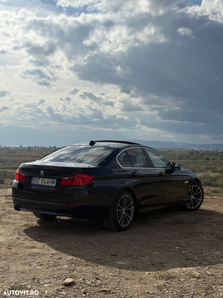 BMW Seria 5 520d - 7