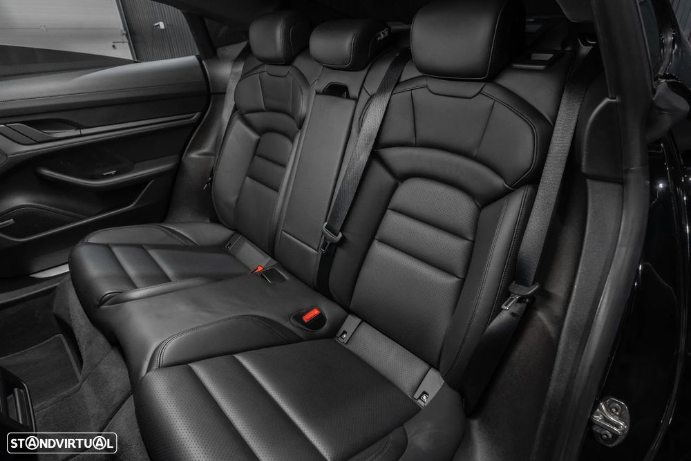 Porsche Taycan 4S Bateria Performance Plus - 28