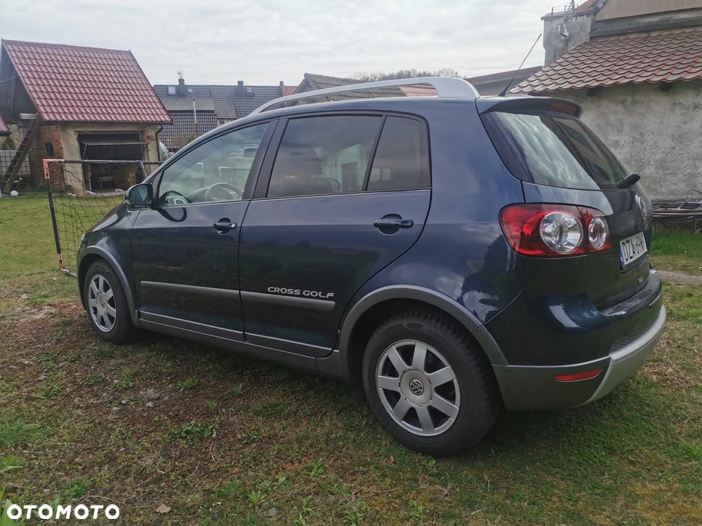 Volkswagen Golf Plus 1.6 Cross - 11