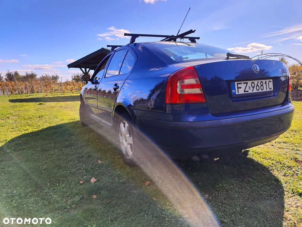 Skoda Octavia 2.0 TDI Elegance - 2