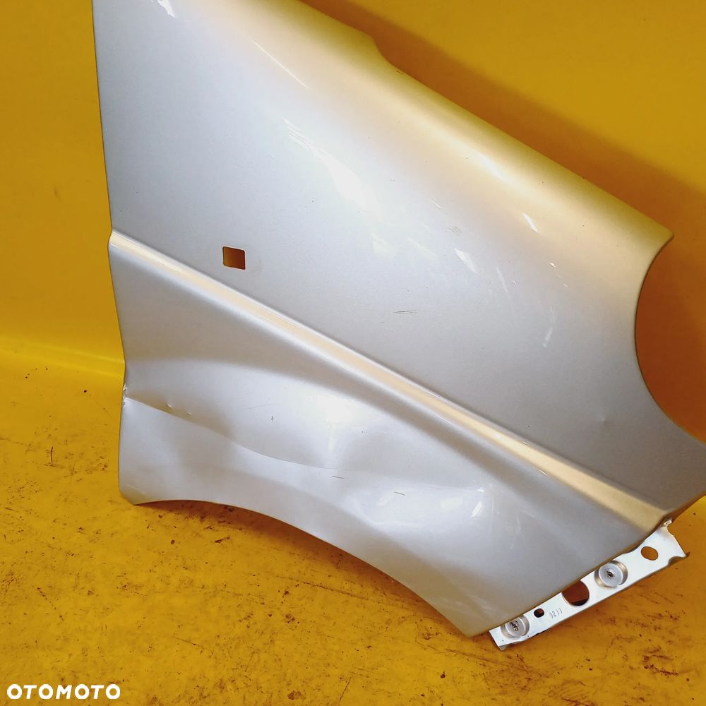 BŁOTNIK PRAWY PRZÓD PRZEDNI OPEL VIVARO LIFT LAK. 1F05 NR100 - 3