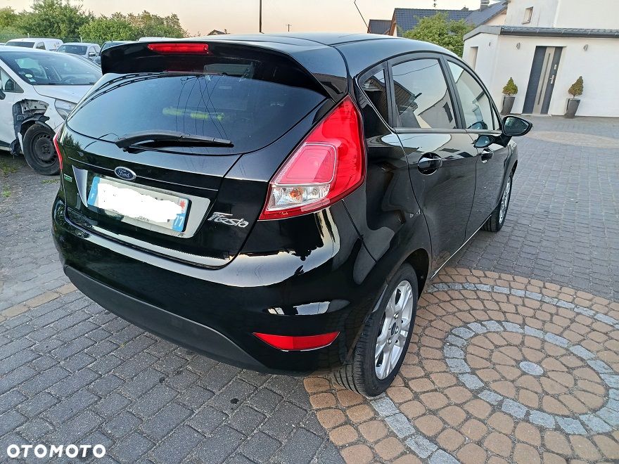 Ford Fiesta - 6
