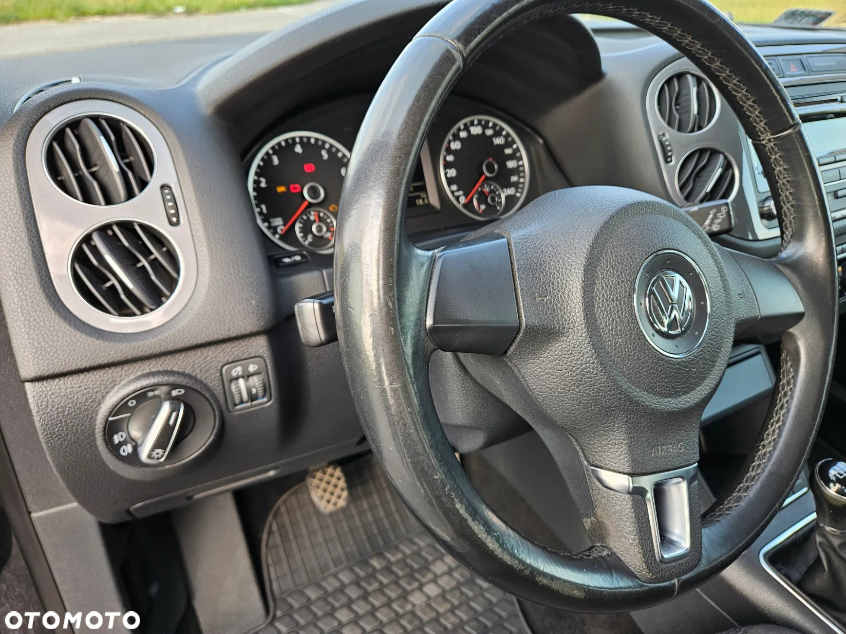 Volkswagen Tiguan 1.4 TSI Trend&Fun - 27