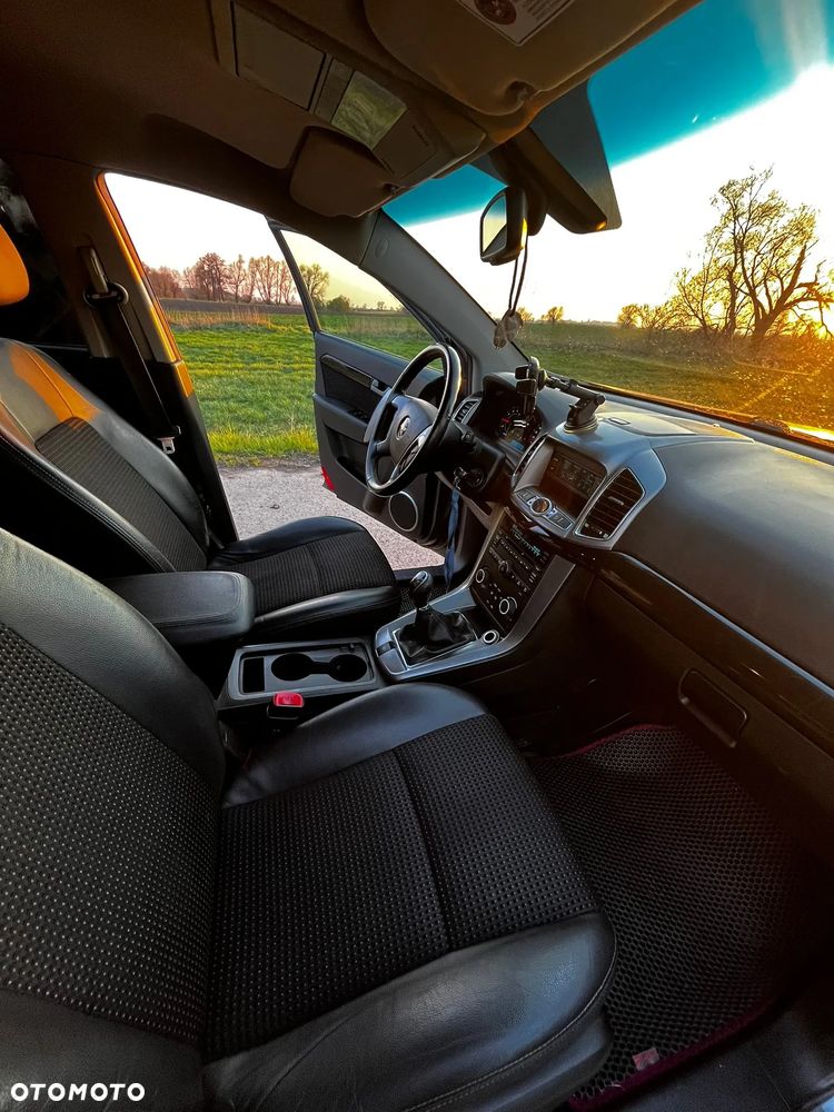 Chevrolet Captiva - 11