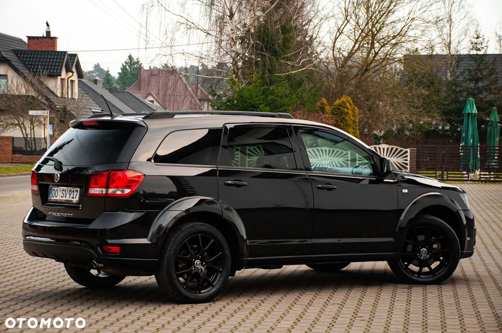 Fiat Freemont 2.0 Multijet 16V DPF Automatik Allrad Black Code - 21