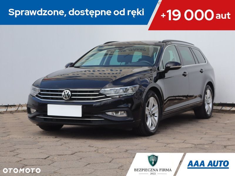 Volkswagen Passat Variant - 2