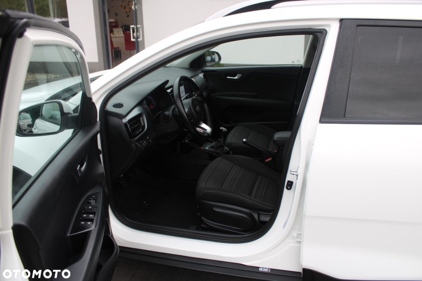 Kia Stonic - 23