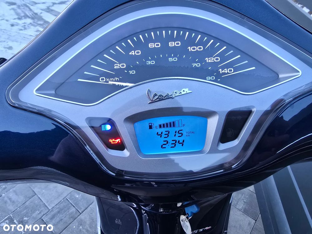 Vespa Primavera - 8