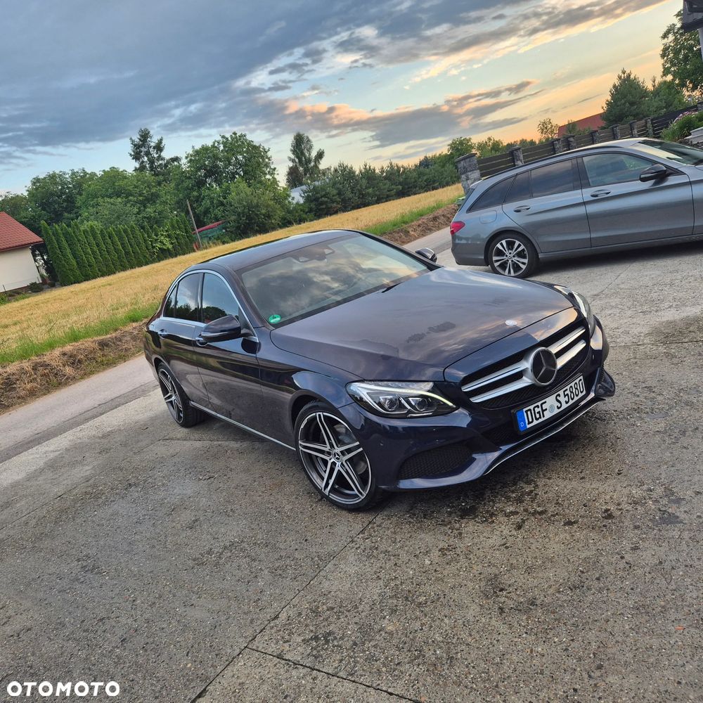 Mercedes-Benz Klasa C 180 7G-TRONIC - 2