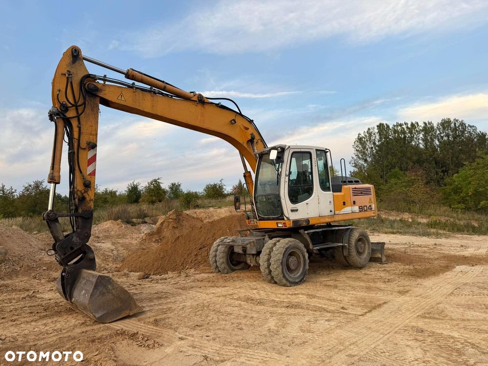 Liebherr A 904 C LITRONIC - 1