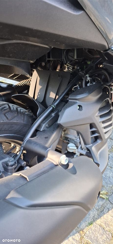 Yamaha X-max - 6