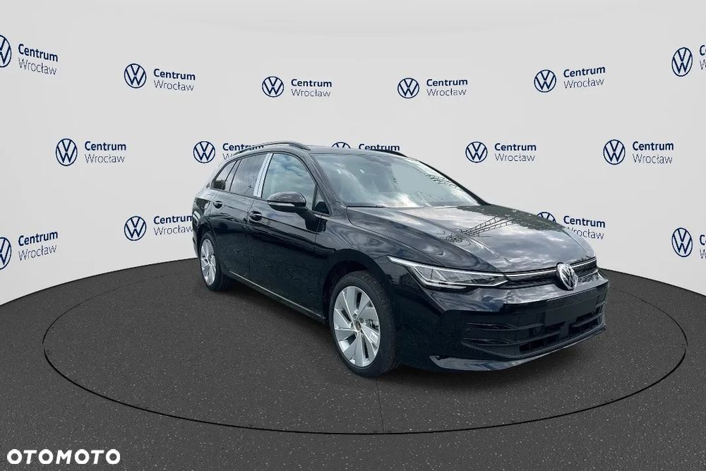 Volkswagen Golf VIII 1.5 eTSI EVO Life DSG - 2
