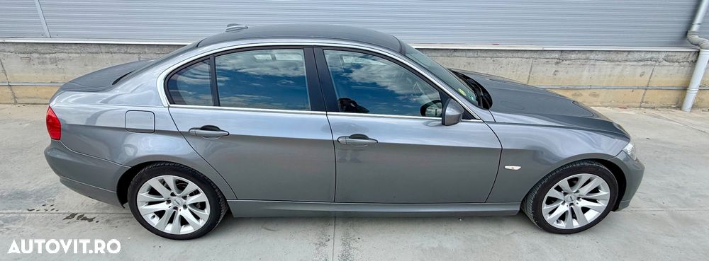 BMW Seria 3 320d DPF Edition Exclusive - 24