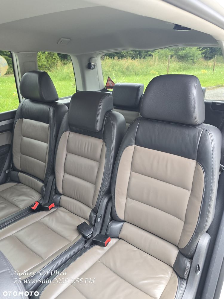Volkswagen Touran - 7