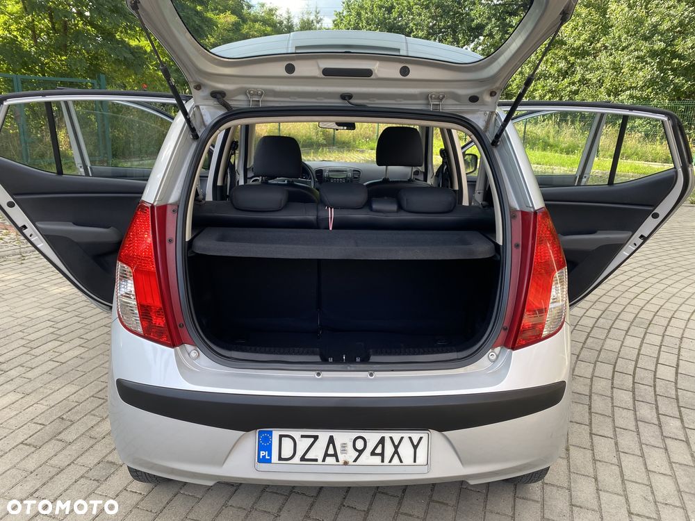 Hyundai i10 1.1 Edition 20 - 27