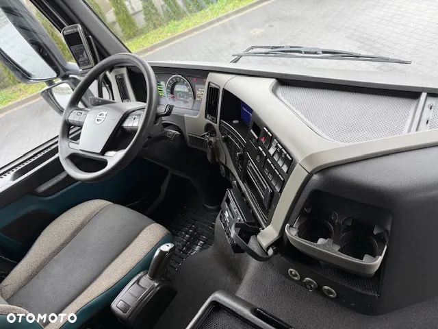Volvo FM 330 Chłodnia 23palety Super Stan - 8