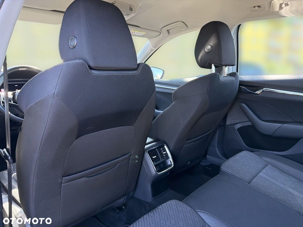 Skoda Octavia 2.0 TDI Style DSG - 33