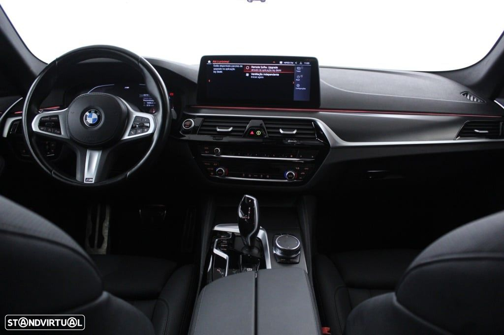 BMW 520 d Pack Desportivo M Auto - 17