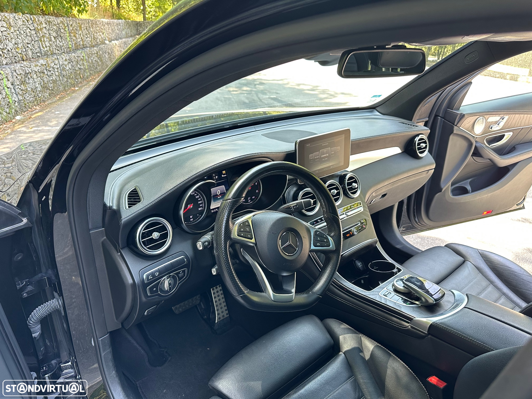 Mercedes-Benz GLC 350 d 4Matic 9G-TRONIC AMG Line - 13