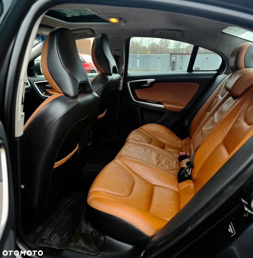 Volvo S60 T6 AWD Geartronic Edition Pro - 16