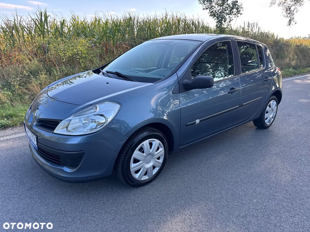 Renault Clio 1.2 16V Alize - 5
