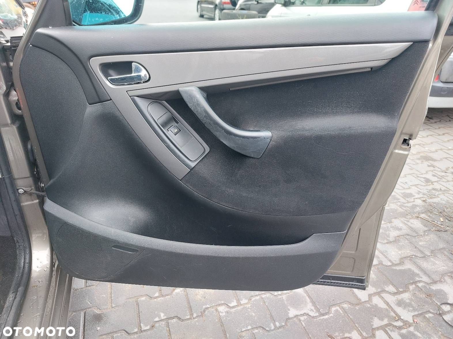 FOTEL LEWY PRAWY PRZÓD + KANAPA TYŁ 7 OSÓB + BOCZKI GRAND C4 PICASSO I - 4