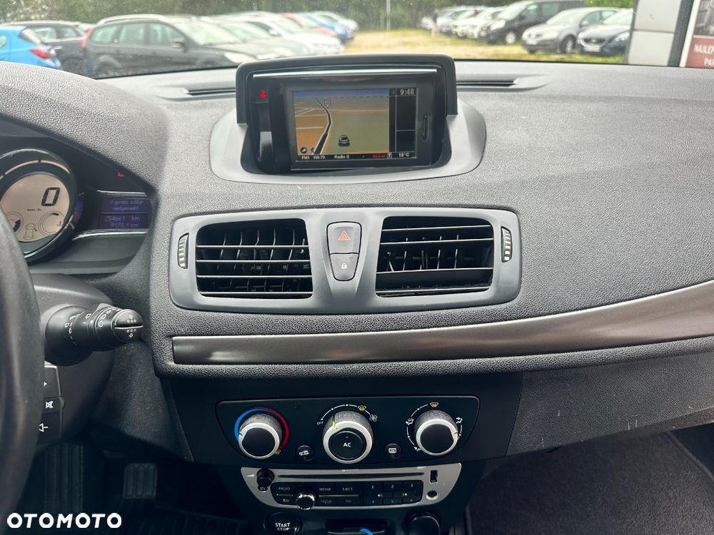 Renault Megane ENERGY dCi 110 Start & Stop LIMITED - 28