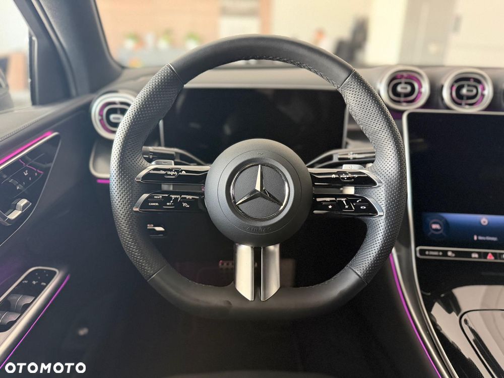 Mercedes-Benz GLC 220 d mHEV 4-Matic AMG Line - 13