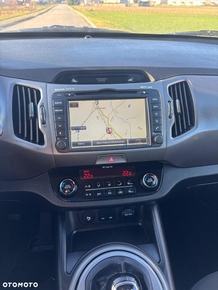 Kia Sportage 1.7 CRDI 2WD ISG Dream-Team Edition - 20