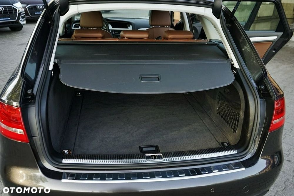 Audi A4 Avant - 22