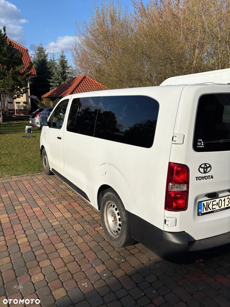 Toyota ProAce Kombi D-4D Long 2,8t - 5