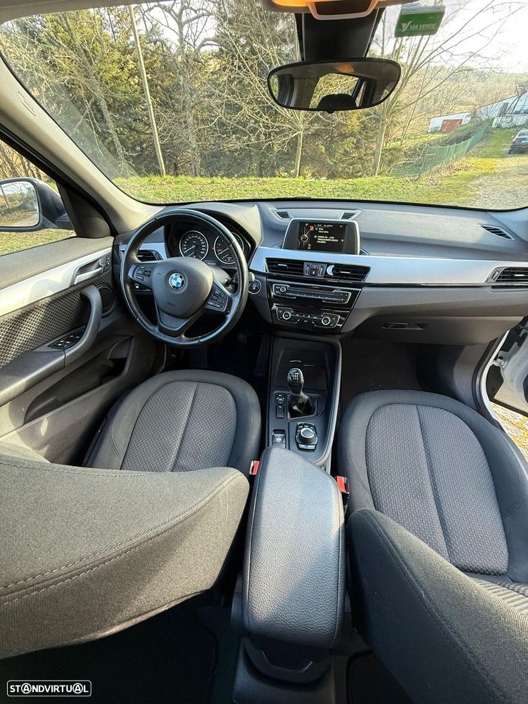 BMW X1 sDrive18i - 14