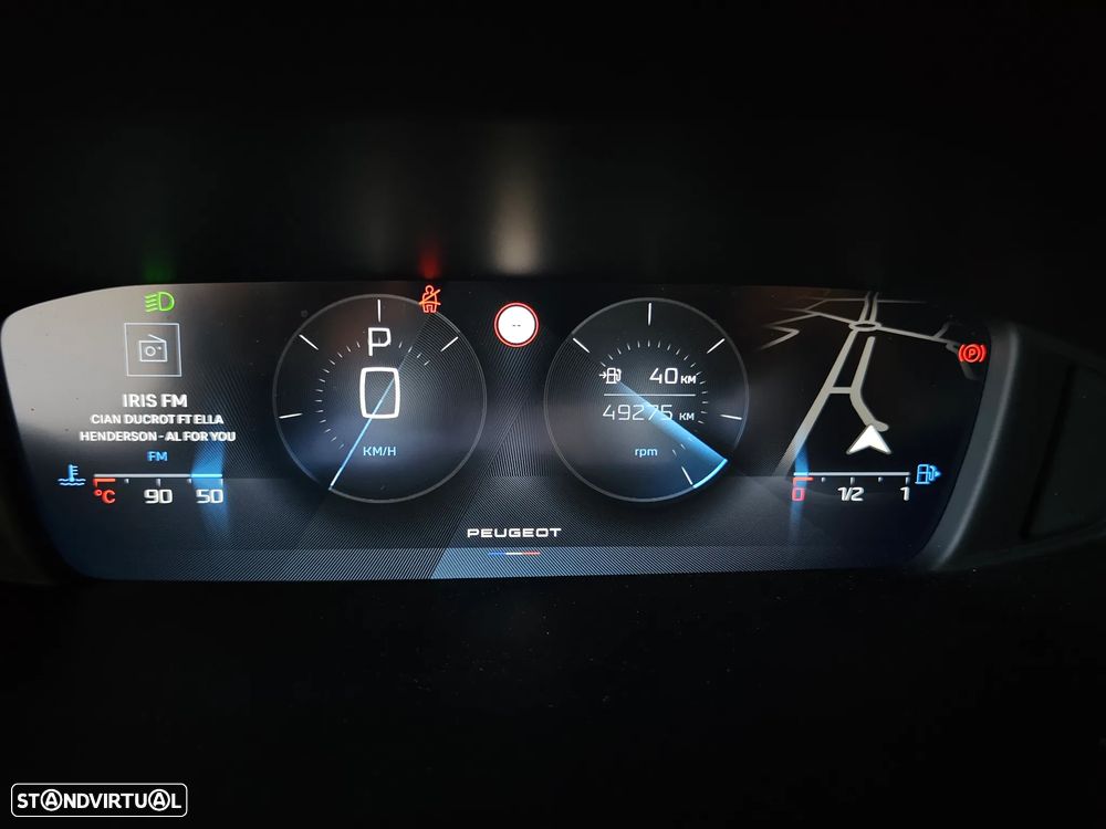 Peugeot 308 PureTech 130 EAT8 Allure - 22