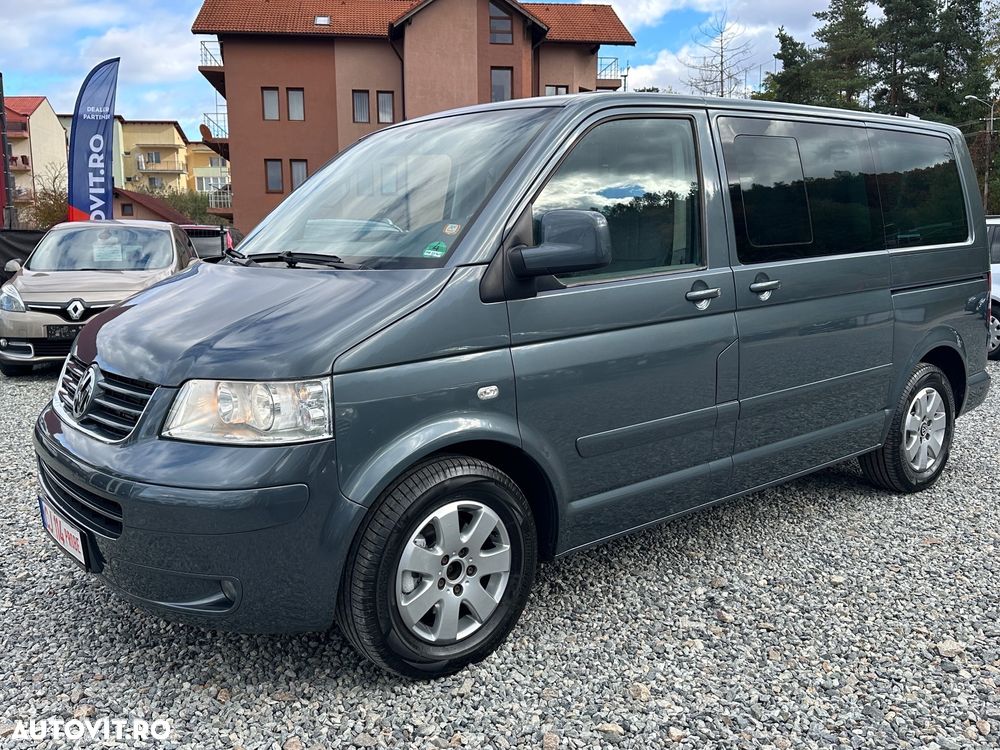 Volkswagen Multivan - 21