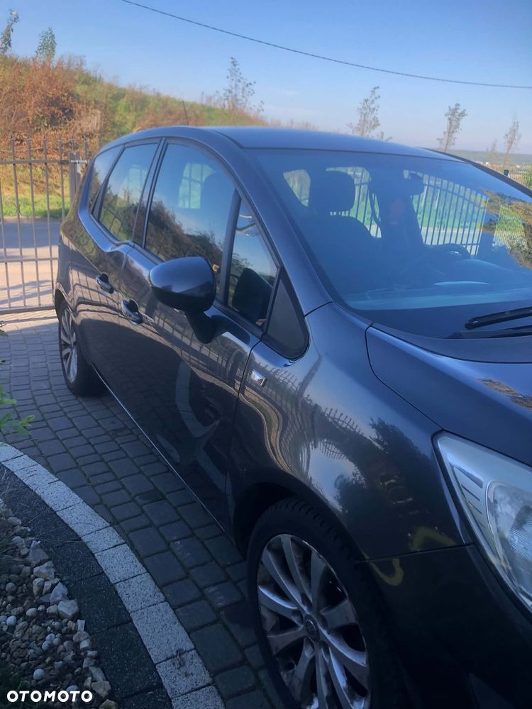 Opel Meriva - 21