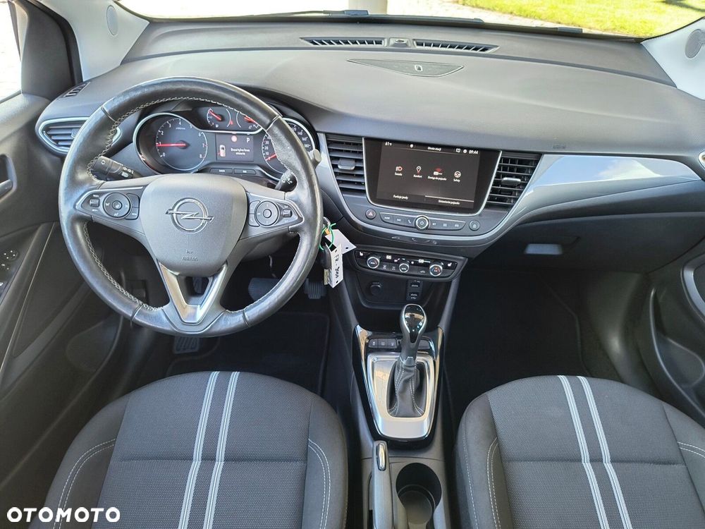 Opel Crossland - 10