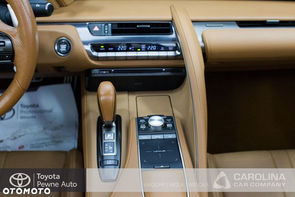 Lexus LC 500 Superturismo - 9