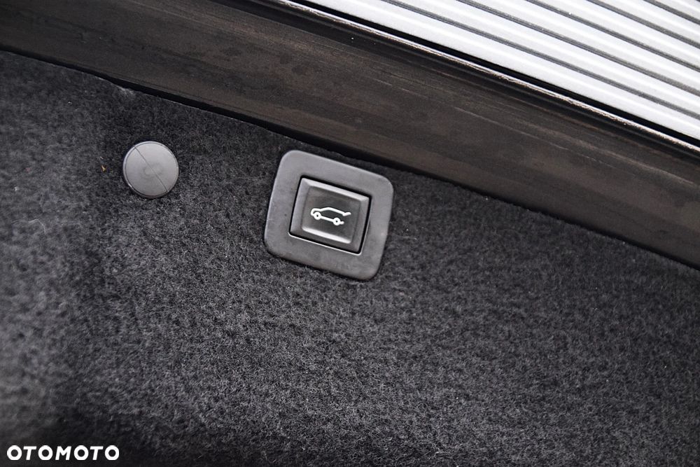 Opel Insignia 2.0 CDTI Automatik - 29