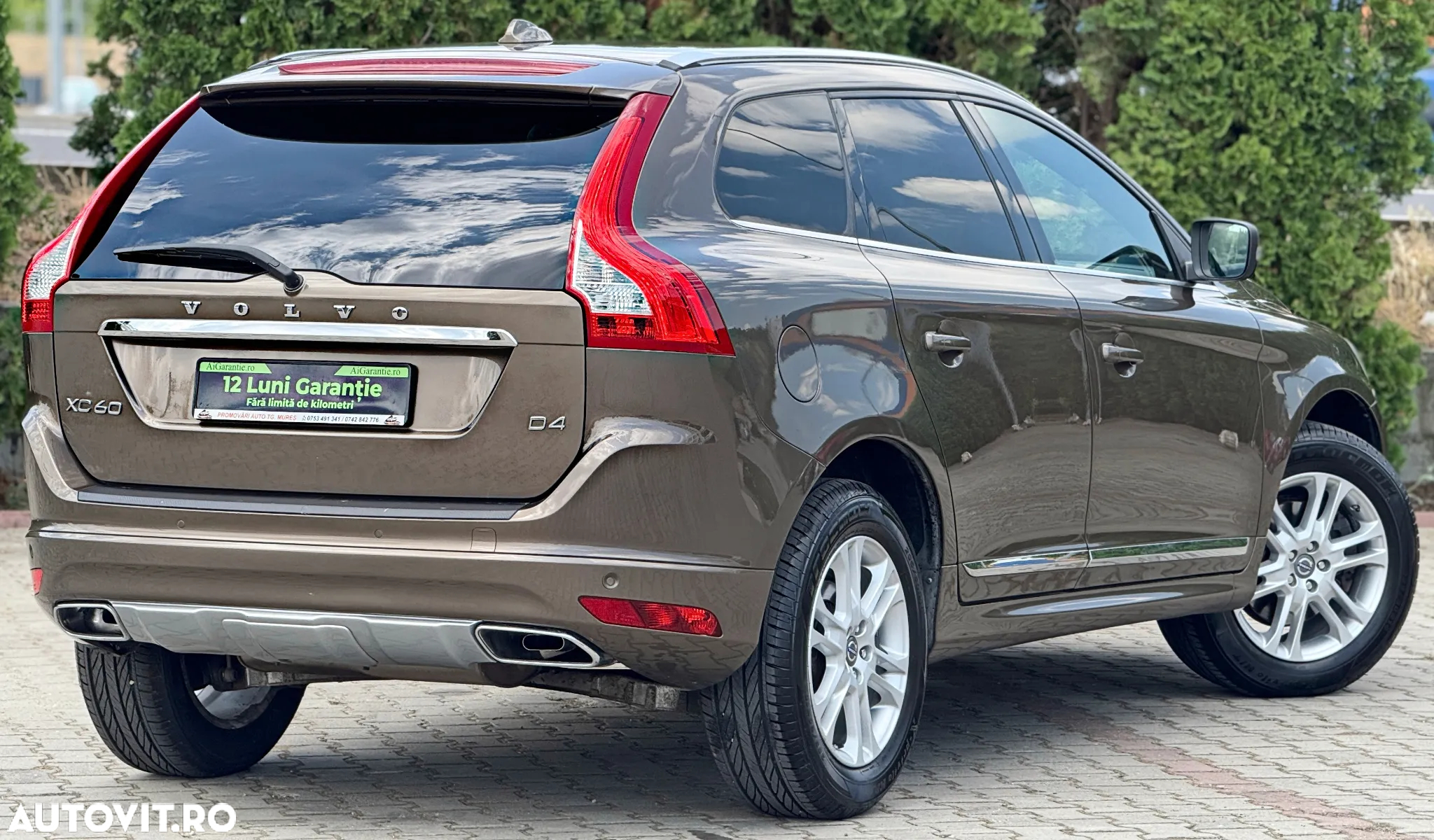 Volvo XC 60 D4 Geartronic Summum - 4