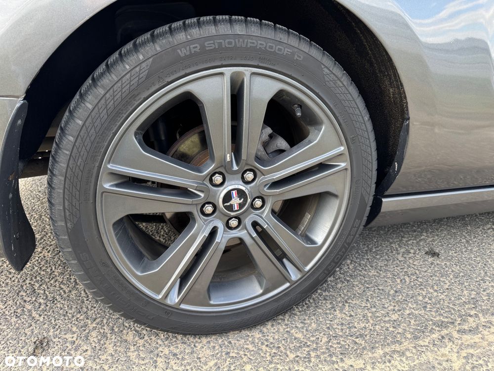 Ford Mustang 3.7 V6 Premium - 28