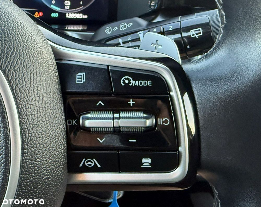 Kia Sorento - 28
