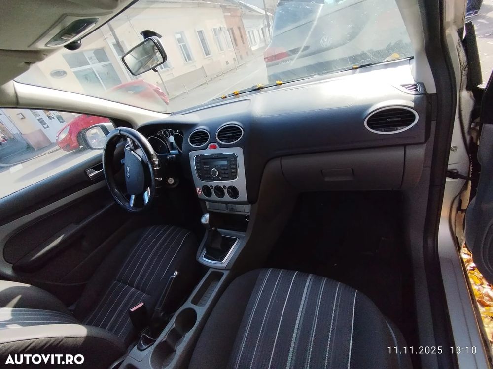 Ford Focus 1.6 TDCI 90 CP Trend - 4