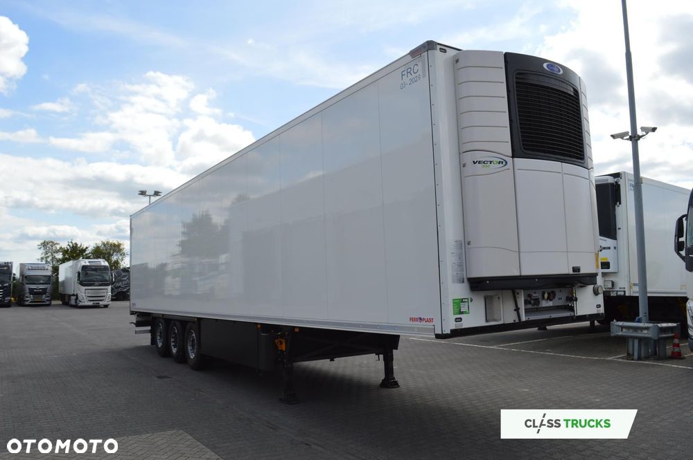 Schmitz Cargobull SKO FP 60 Carrier Vector 1550 - 4