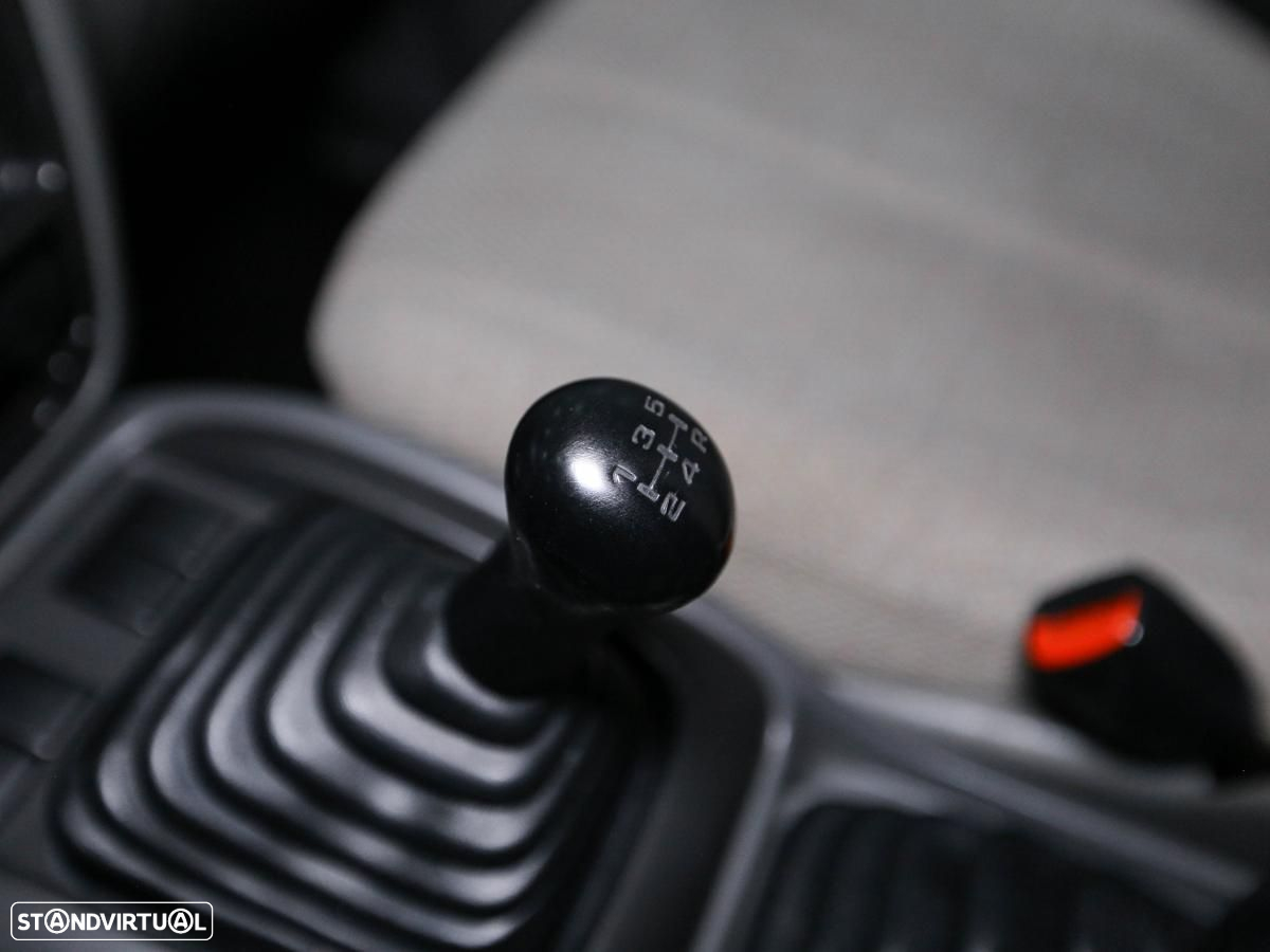 Suzuki Grand Vitara - 16
