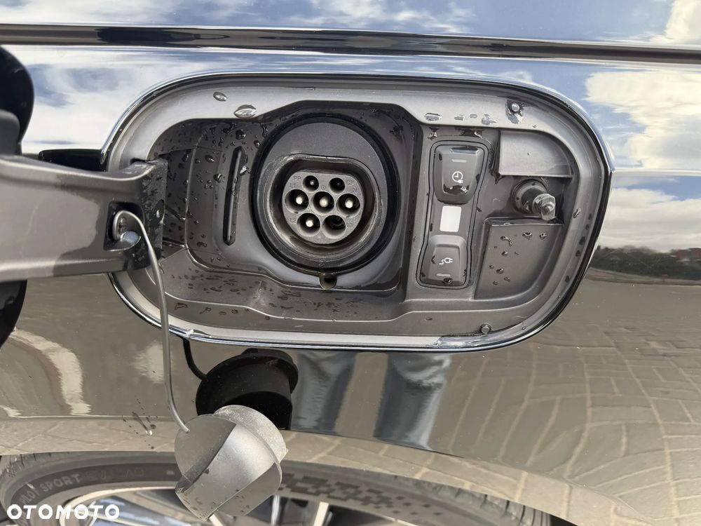 Audi A8 L 60 TFSI e Quattro Tiptronic - 22