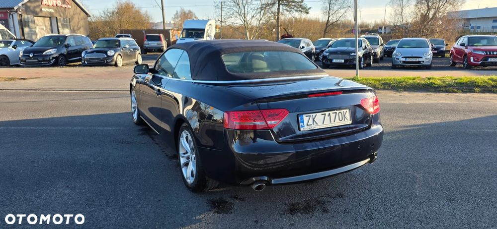 Audi A5 Cabrio - 5