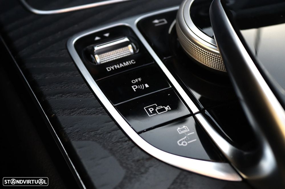 Mercedes-Benz C 300 de AMG Line - 6