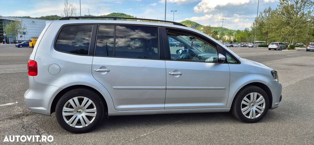 Volkswagen Touran 1.6 TDI Trendline - 3