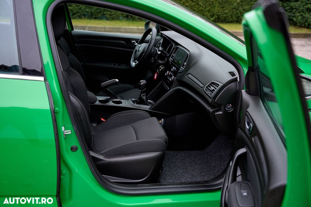 Renault Megane Blue dCi 116 Intens - 16