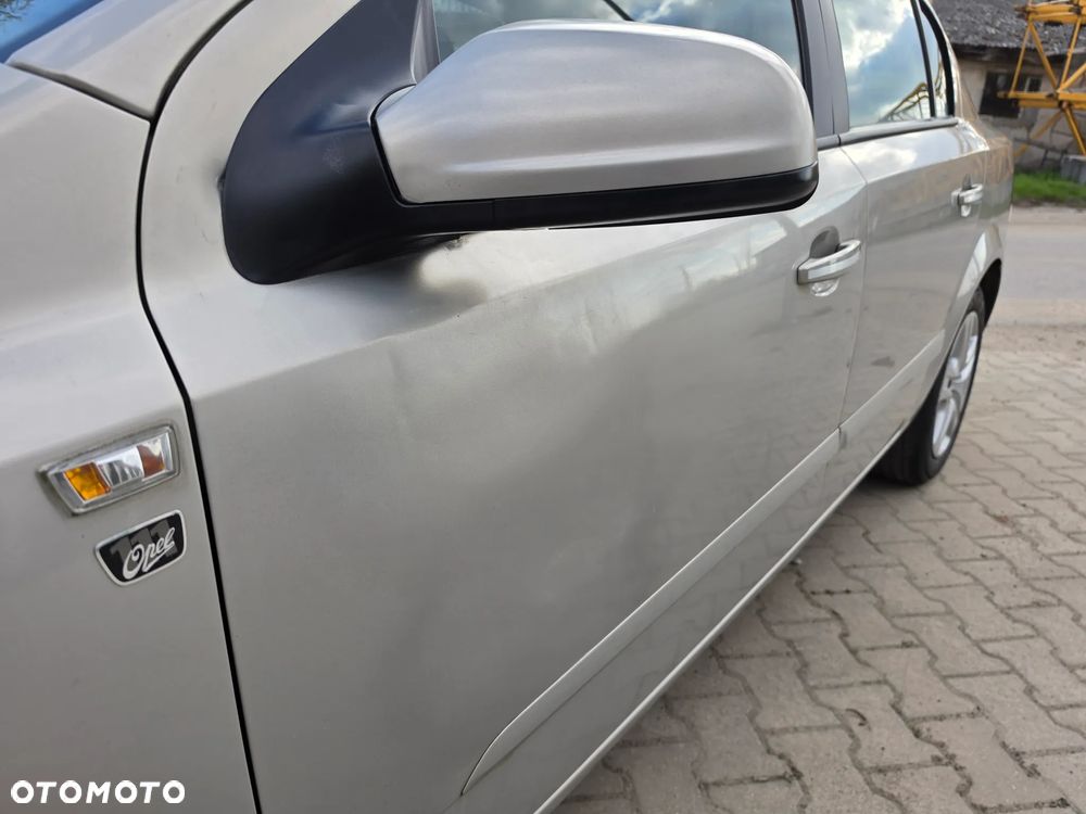 Opel Astra 1.6 111 - 10